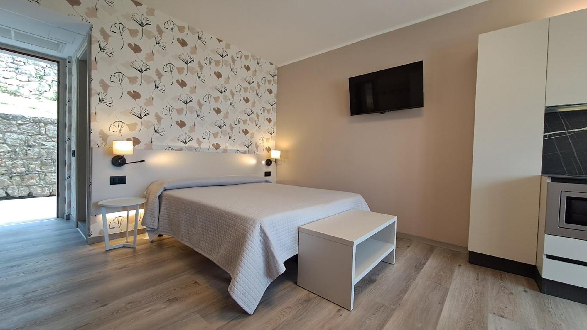 Residence San Vito Brenzone sul Garda Exteriör bild